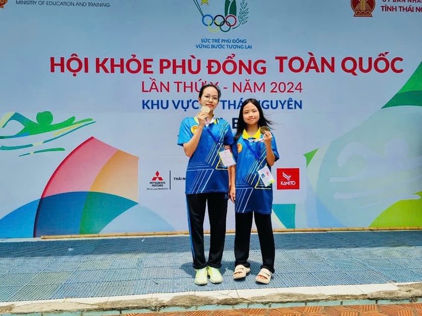 Child at swimming lesson